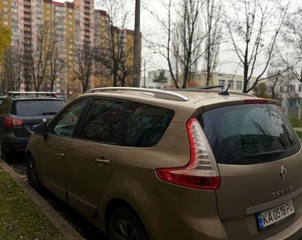 Коричневий Рено Гранд Сценік, об'ємом двигуна 1.5 л та пробігом 212 тис. км за 9200 $, фото 4 на Automoto.ua