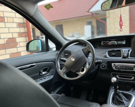 Коричневий Рено Гранд Сценік, об'ємом двигуна 1.6 л та пробігом 195 тис. км за 10450 $, фото 7 на Automoto.ua