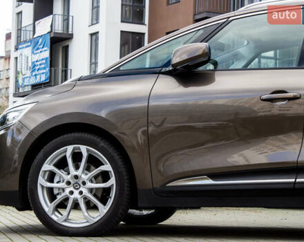 Коричневый Рено Гранд Сценик, объемом двигателя 0 л и пробегом 198 тыс. км за 16500 $, фото 7 на Automoto.ua