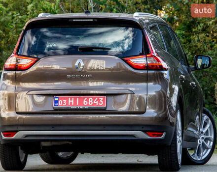 Коричневый Рено Гранд Сценик, объемом двигателя 0 л и пробегом 198 тыс. км за 16500 $, фото 10 на Automoto.ua