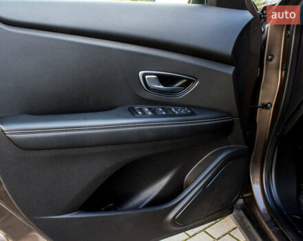 Коричневый Рено Гранд Сценик, объемом двигателя 0 л и пробегом 198 тыс. км за 16500 $, фото 48 на Automoto.ua