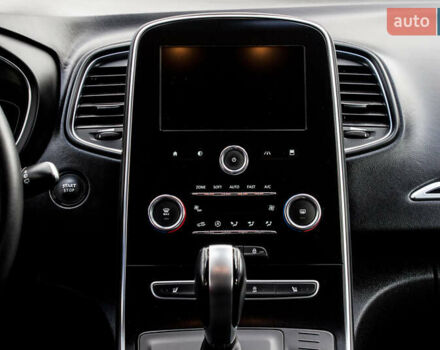 Коричневый Рено Гранд Сценик, объемом двигателя 0 л и пробегом 198 тыс. км за 16500 $, фото 38 на Automoto.ua