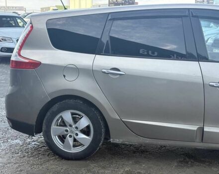 Коричневий Рено Гранд Сценік, об'ємом двигуна 1.9 л та пробігом 324 тис. км за 6990 $, фото 5 на Automoto.ua