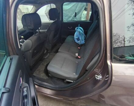 Коричневий Рено Гранд Сценік, об'ємом двигуна 1.9 л та пробігом 220 тис. км за 6200 $, фото 4 на Automoto.ua