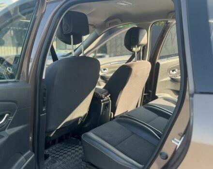 Коричневый Рено Гранд Сценик, объемом двигателя 1.6 л и пробегом 290 тыс. км за 7800 $, фото 8 на Automoto.ua