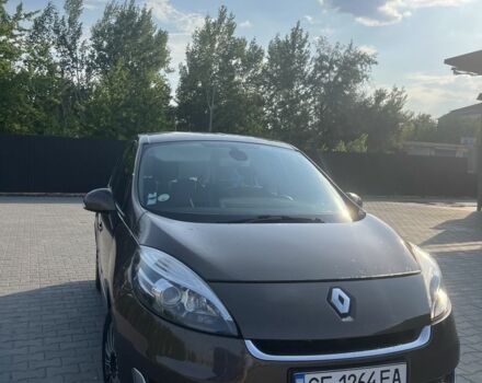 Коричневый Рено Гранд Сценик, объемом двигателя 1.6 л и пробегом 290 тыс. км за 7800 $, фото 1 на Automoto.ua