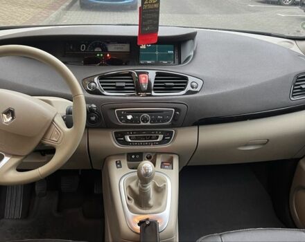 Коричневый Рено Гранд Сценик, объемом двигателя 1.6 л и пробегом 260 тыс. км за 8000 $, фото 7 на Automoto.ua