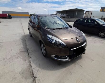 Коричневый Рено Гранд Сценик, объемом двигателя 1.9 л и пробегом 318 тыс. км за 6900 $, фото 1 на Automoto.ua