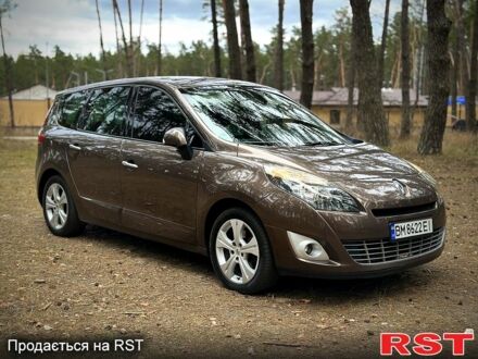 Рено Гранд Сценік 2009 у Сумах на Automoto.ua Коричневий Рено Гранд Сценік, об'ємом двигуна 19 л та пробігом 285 тис. км за 7500 $, фото 1 на Automoto.ua