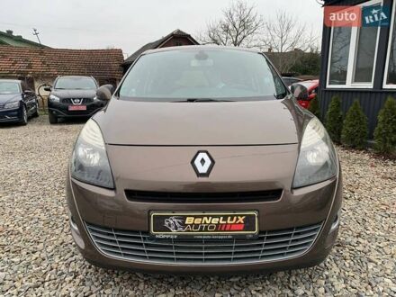 Коричневый Рено Гранд Сценик, объемом двигателя 1.87 л и пробегом 332 тыс. км за 7499 $, фото 1 на Automoto.ua