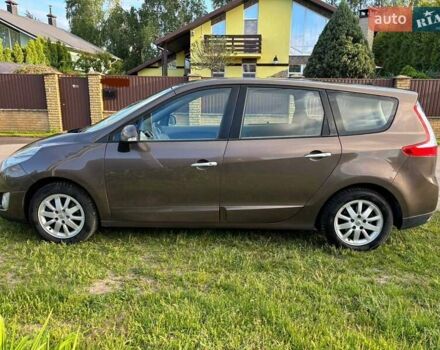 Коричневый Рено Гранд Сценик, объемом двигателя 1.4 л и пробегом 252 тыс. км за 5500 $, фото 1 на Automoto.ua