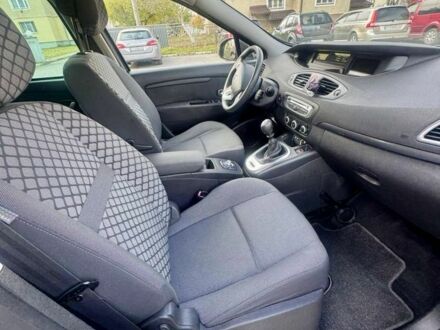 Рено Гранд Сценик 2011 в Калуше на Automoto.ua Коричневый Рено Гранд Сценик, объемом двигателя 1.5 л и пробегом 189 тыс. км за 8300 $, фото 1 на Automoto.ua