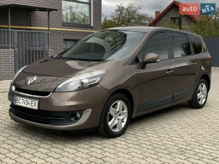 Рено Гранд Сценик 2013 в Жовкве на Automoto.ua Коричневый Рено Гранд Сценик, объемом двигателя 1.5 л и пробегом 250 тыс. км за 6699 $, фото 1 на Automoto.ua