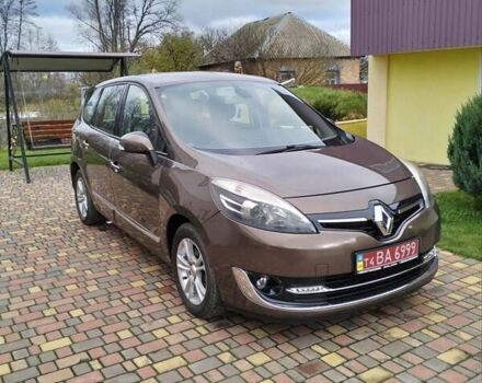 Коричневый Рено Гранд Сценик, объемом двигателя 1.5 л и пробегом 286 тыс. км за 9200 $, фото 1 на Automoto.ua