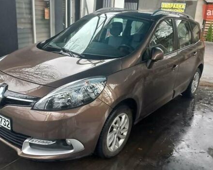 Коричневый Рено Гранд Сценик, объемом двигателя 1.5 л и пробегом 200 тыс. км за 8990 $, фото 1 на Automoto.ua