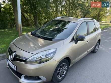 Рено Гранд Сценик 2014 в Киеве на Automoto.ua Коричневый Рено Гранд Сценик, объемом двигателя 1.5 л и пробегом 210 тыс. км за 9200 $, фото 1 на Automoto.ua