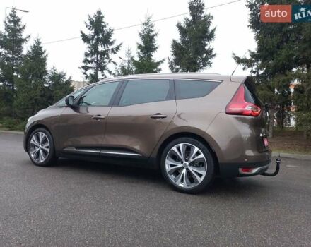 Коричневый Рено Гранд Сценик, объемом двигателя 1.5 л и пробегом 180 тыс. км за 17500 $, фото 1 на Automoto.ua