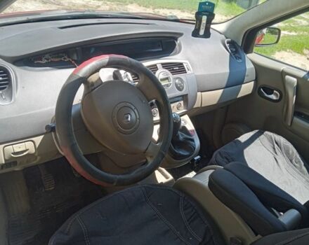 Красный Рено Гранд Сценик, объемом двигателя 1.5 л и пробегом 230 тыс. км за 4400 $, фото 5 на Automoto.ua