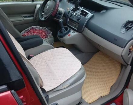 Красный Рено Гранд Сценик, объемом двигателя 1.5 л и пробегом 250 тыс. км за 4400 $, фото 5 на Automoto.ua