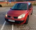 Червоний Рено Гранд Сценік, об'ємом двигуна 1.5 л та пробігом 299 тис. км за 4100 $, фото 1 на Automoto.ua