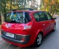 Красный Рено Гранд Сценик, объемом двигателя 1.6 л и пробегом 200 тыс. км за 4800 $, фото 1 на Automoto.ua