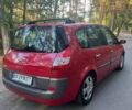 Красный Рено Гранд Сценик, объемом двигателя 1.6 л и пробегом 200 тыс. км за 4800 $, фото 3 на Automoto.ua