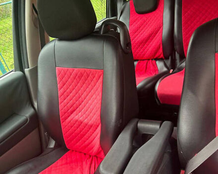 Красный Рено Гранд Сценик, объемом двигателя 2 л и пробегом 266 тыс. км за 4200 $, фото 9 на Automoto.ua