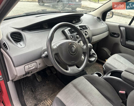 Красный Рено Гранд Сценик, объемом двигателя 1.59 л и пробегом 200 тыс. км за 3500 $, фото 19 на Automoto.ua
