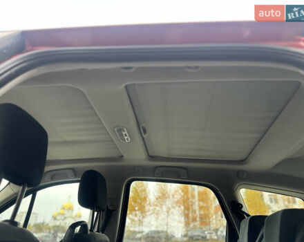 Красный Рено Гранд Сценик, объемом двигателя 1.59 л и пробегом 200 тыс. км за 3500 $, фото 24 на Automoto.ua