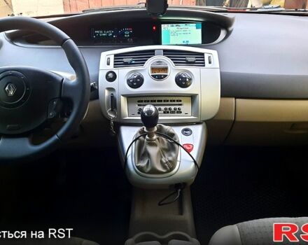 Червоний Рено Гранд Сценік, об'ємом двигуна 1.9 л та пробігом 319 тис. км за 5300 $, фото 4 на Automoto.ua