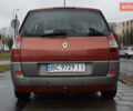 Червоний Рено Гранд Сценік, об'ємом двигуна 1.6 л та пробігом 350 тис. км за 3600 $, фото 4 на Automoto.ua