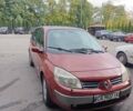 Красный Рено Гранд Сценик, объемом двигателя 1.6 л и пробегом 270 тыс. км за 4300 $, фото 1 на Automoto.ua