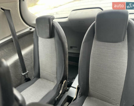 Красный Рено Гранд Сценик, объемом двигателя 1.59 л и пробегом 200 тыс. км за 3500 $, фото 26 на Automoto.ua