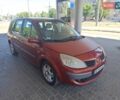 Красный Рено Гранд Сценик, объемом двигателя 1.87 л и пробегом 225 тыс. км за 5900 $, фото 4 на Automoto.ua