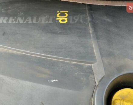 Красный Рено Гранд Сценик, объемом двигателя 1.9 л и пробегом 282 тыс. км за 5500 $, фото 16 на Automoto.ua