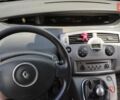 Красный Рено Гранд Сценик, объемом двигателя 1.9 л и пробегом 282 тыс. км за 5500 $, фото 7 на Automoto.ua