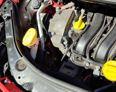 Красный Рено Гранд Сценик, объемом двигателя 1.6 л и пробегом 176 тыс. км за 5000 $, фото 23 на Automoto.ua