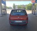 Красный Рено Гранд Сценик, объемом двигателя 1.87 л и пробегом 225 тыс. км за 5900 $, фото 8 на Automoto.ua