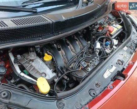 Красный Рено Гранд Сценик, объемом двигателя 2 л и пробегом 360 тыс. км за 5199 $, фото 17 на Automoto.ua