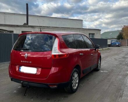 Червоний Рено Гранд Сценік, об'ємом двигуна 1.4 л та пробігом 210 тис. км за 3850 $, фото 4 на Automoto.ua