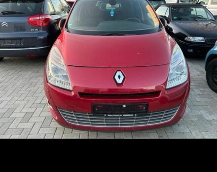 Красный Рено Гранд Сценик, объемом двигателя 1.4 л и пробегом 201 тыс. км за 5999 $, фото 7 на Automoto.ua