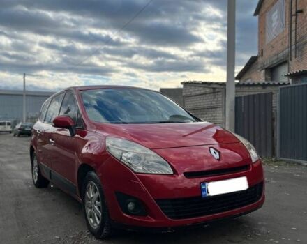 Червоний Рено Гранд Сценік, об'ємом двигуна 1.4 л та пробігом 210 тис. км за 3850 $, фото 2 на Automoto.ua