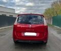 Червоний Рено Гранд Сценік, об'ємом двигуна 1.4 л та пробігом 210 тис. км за 3850 $, фото 3 на Automoto.ua