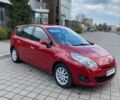Червоний Рено Гранд Сценік, об'ємом двигуна 1.5 л та пробігом 263 тис. км за 6700 $, фото 2 на Automoto.ua