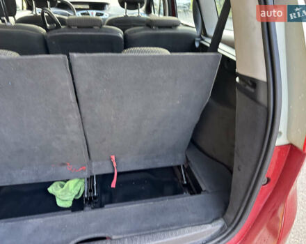 Красный Рено Гранд Сценик, объемом двигателя 1.9 л и пробегом 289 тыс. км за 6500 $, фото 15 на Automoto.ua