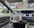 Червоний Рено Гранд Сценік, об'ємом двигуна 1.5 л та пробігом 263 тис. км за 6700 $, фото 13 на Automoto.ua