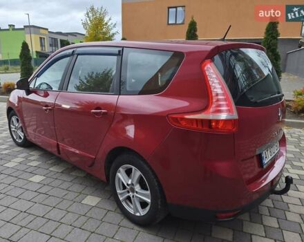 Червоний Рено Гранд Сценік, об'ємом двигуна 1.5 л та пробігом 251 тис. км за 7900 $, фото 2 на Automoto.ua