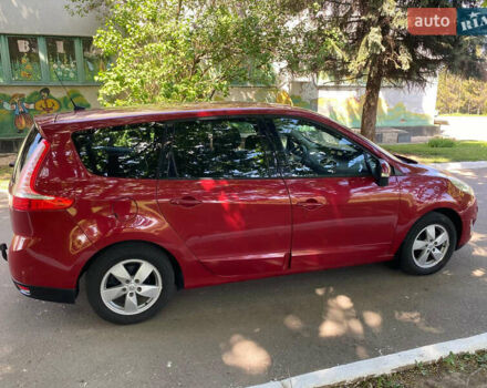 Червоний Рено Гранд Сценік, об'ємом двигуна 1.4 л та пробігом 247 тис. км за 6450 $, фото 10 на Automoto.ua