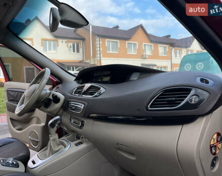 Красный Рено Гранд Сценик, объемом двигателя 1.5 л и пробегом 290 тыс. км за 6950 $, фото 44 на Automoto.ua