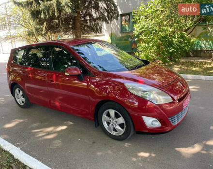 Червоний Рено Гранд Сценік, об'ємом двигуна 1.4 л та пробігом 247 тис. км за 6450 $, фото 11 на Automoto.ua